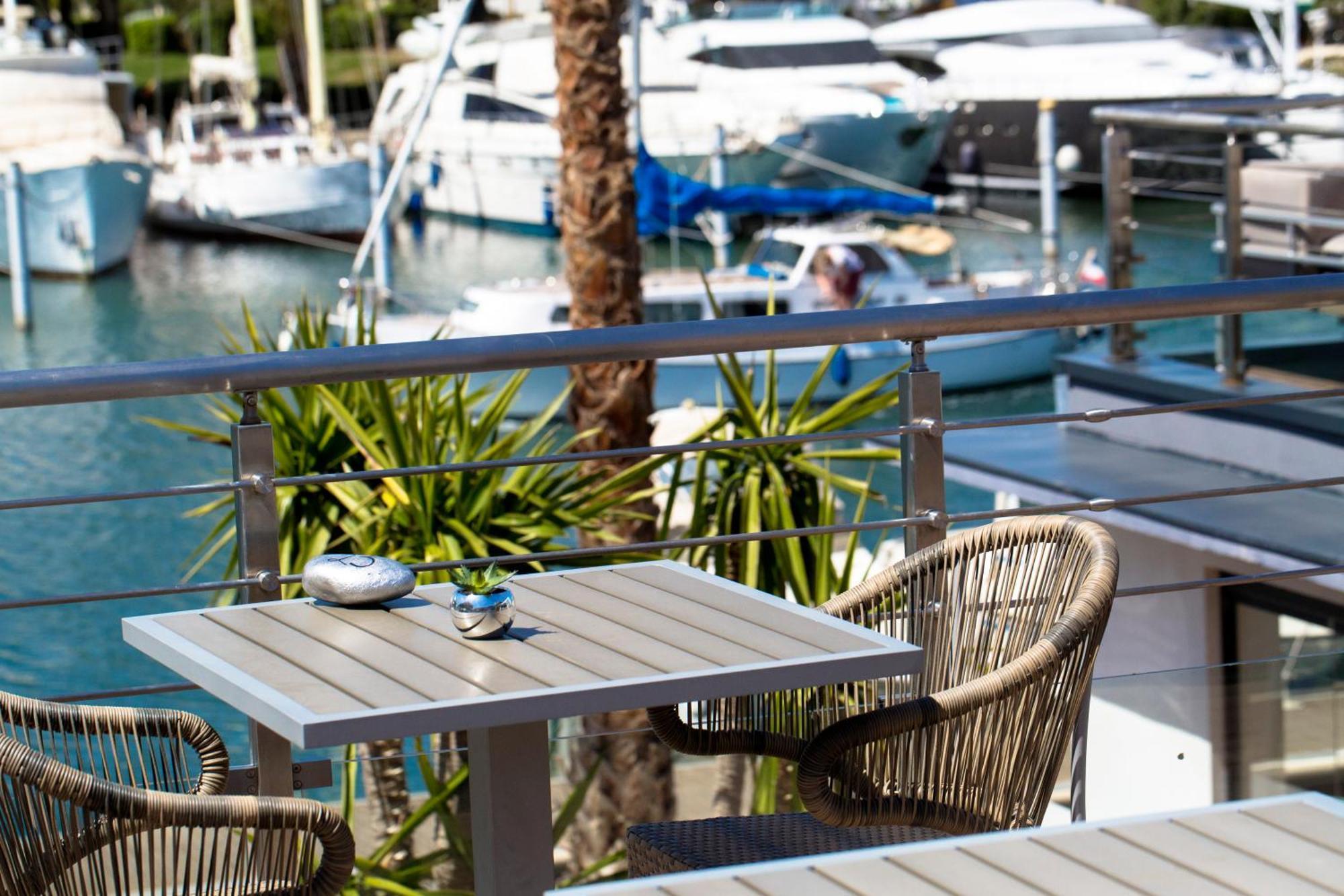 Le Spinaker Hotel Le Grau-du-Roi Buitenkant foto
